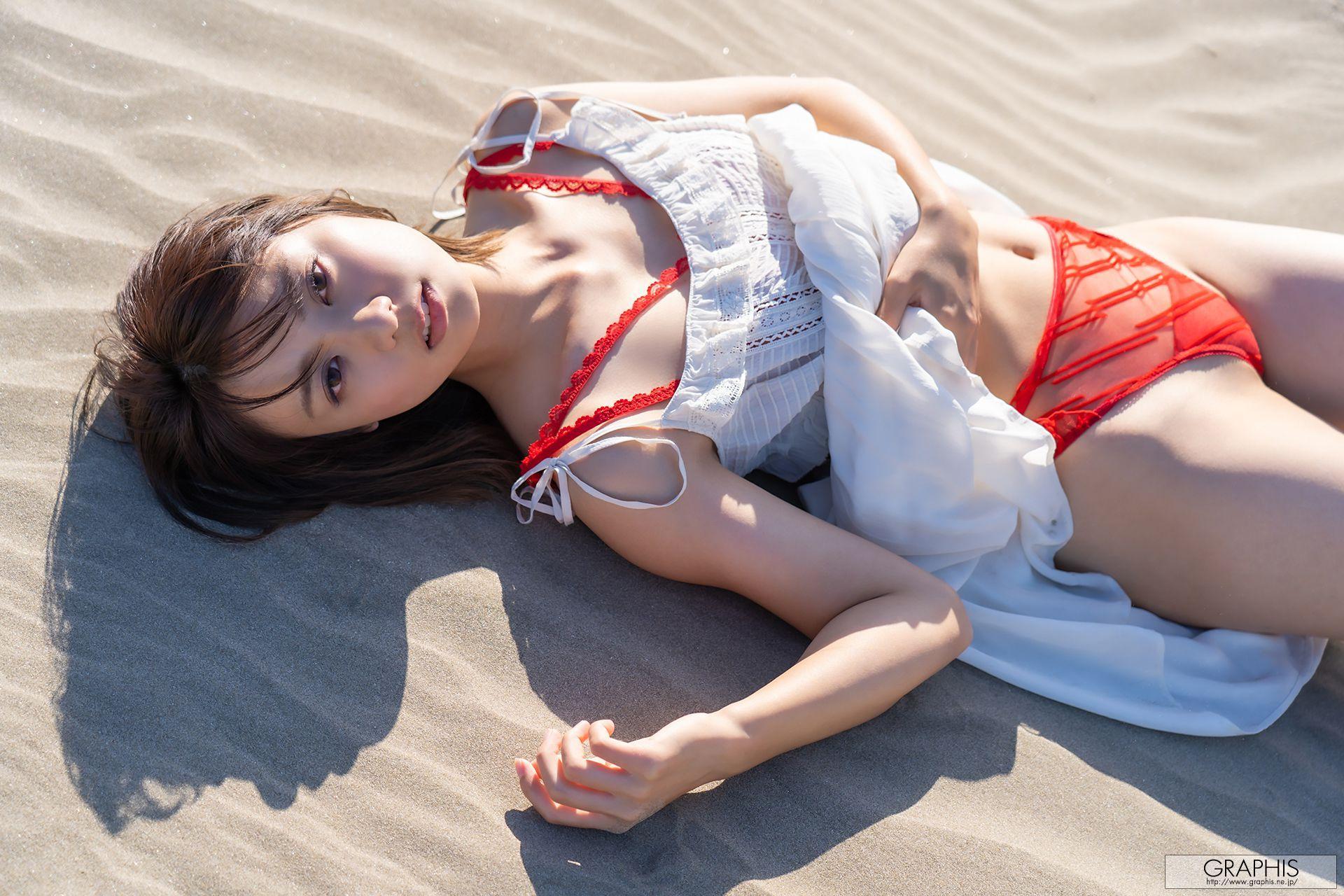 もなみ鈴(萌波铃) Suzu Monami [Graphis] First Gravure 初脱ぎ娘 No.167 写真集(41)