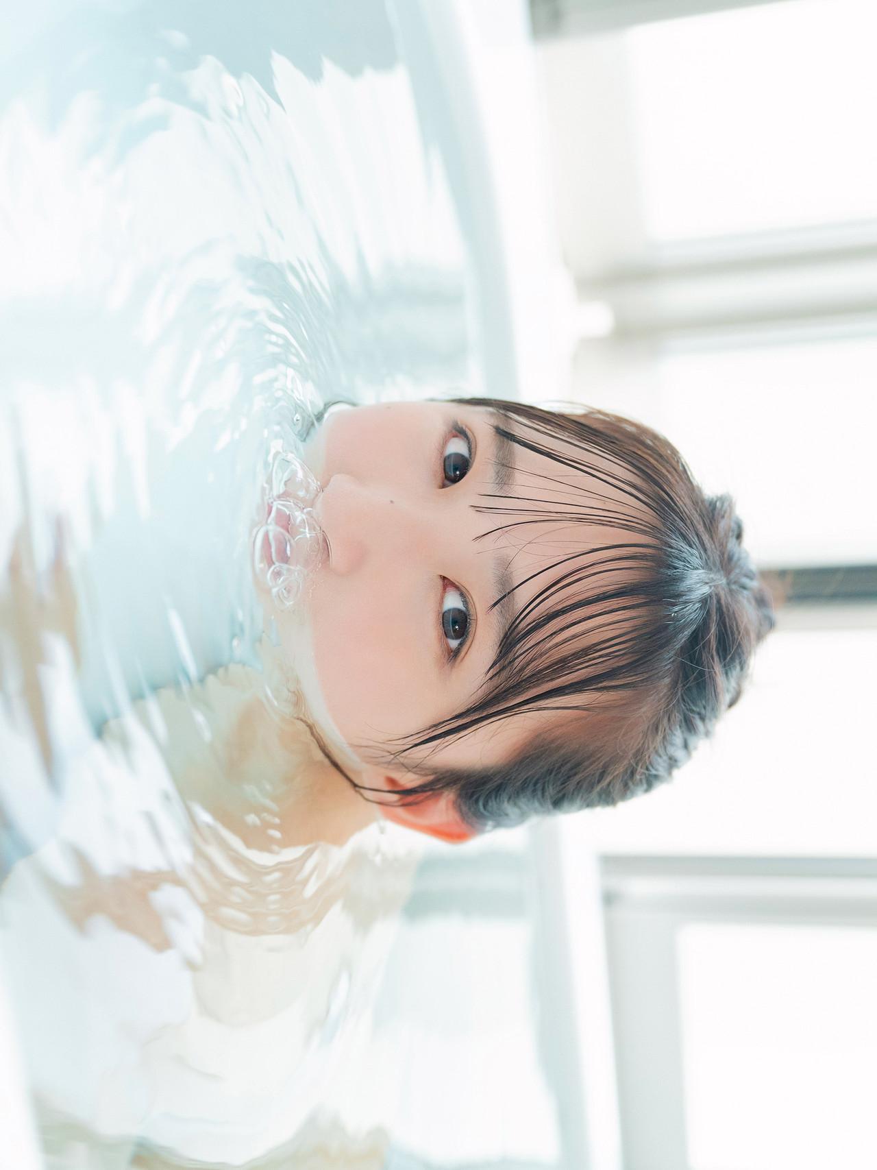 Hinata Matsumoto 松本日向, FLASHデジタル写真集 「もう、あんま見んといてや」 Set.03(19)