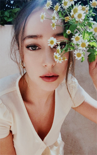 Alycia Debnam Carey - Page 2 SPXT547U_o