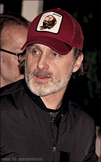 Andrew Lincoln - Page 2 K0j1TcCR_o