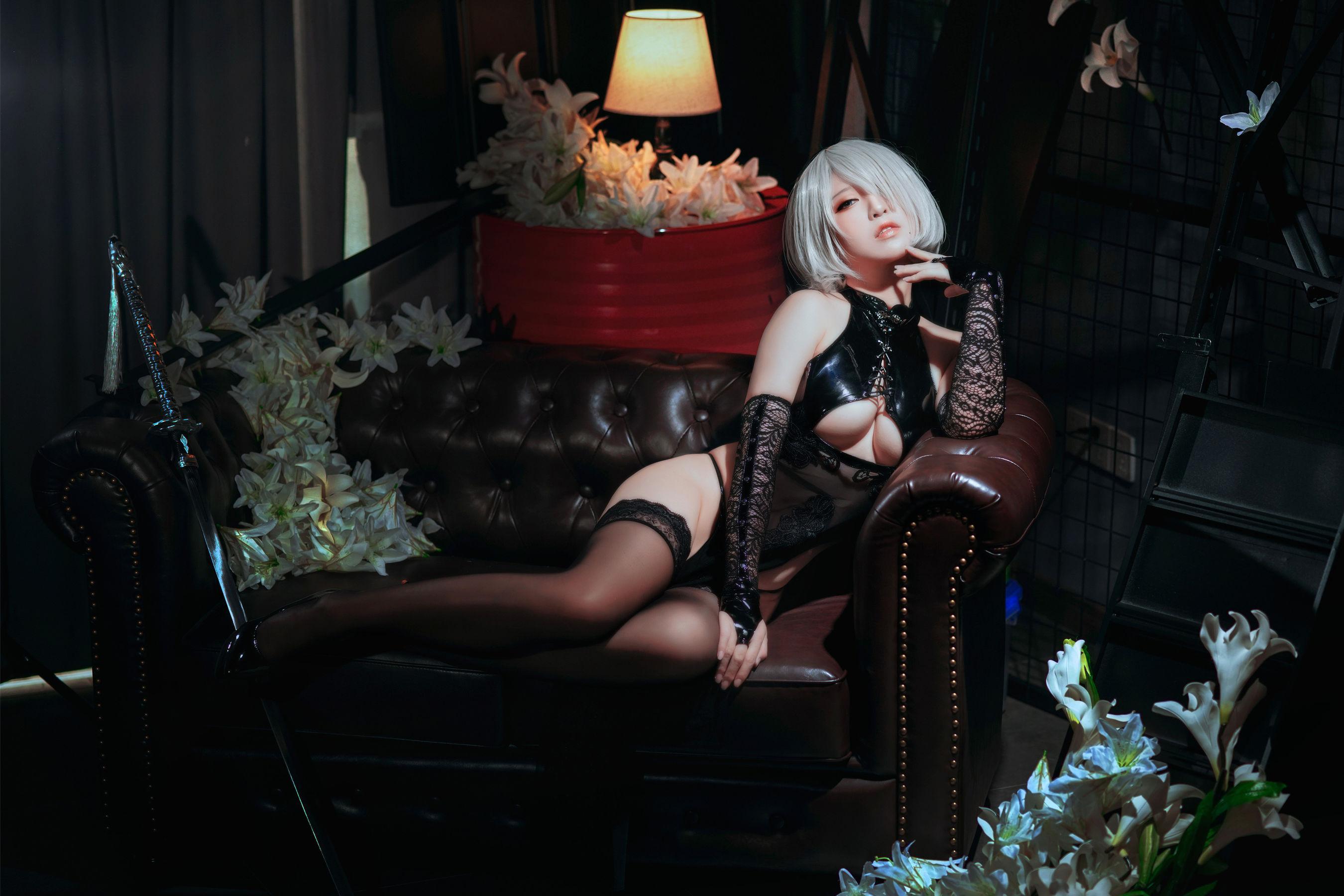 [网红COSER] 半半子 – 2B靡烟旗袍 写真套图(4)