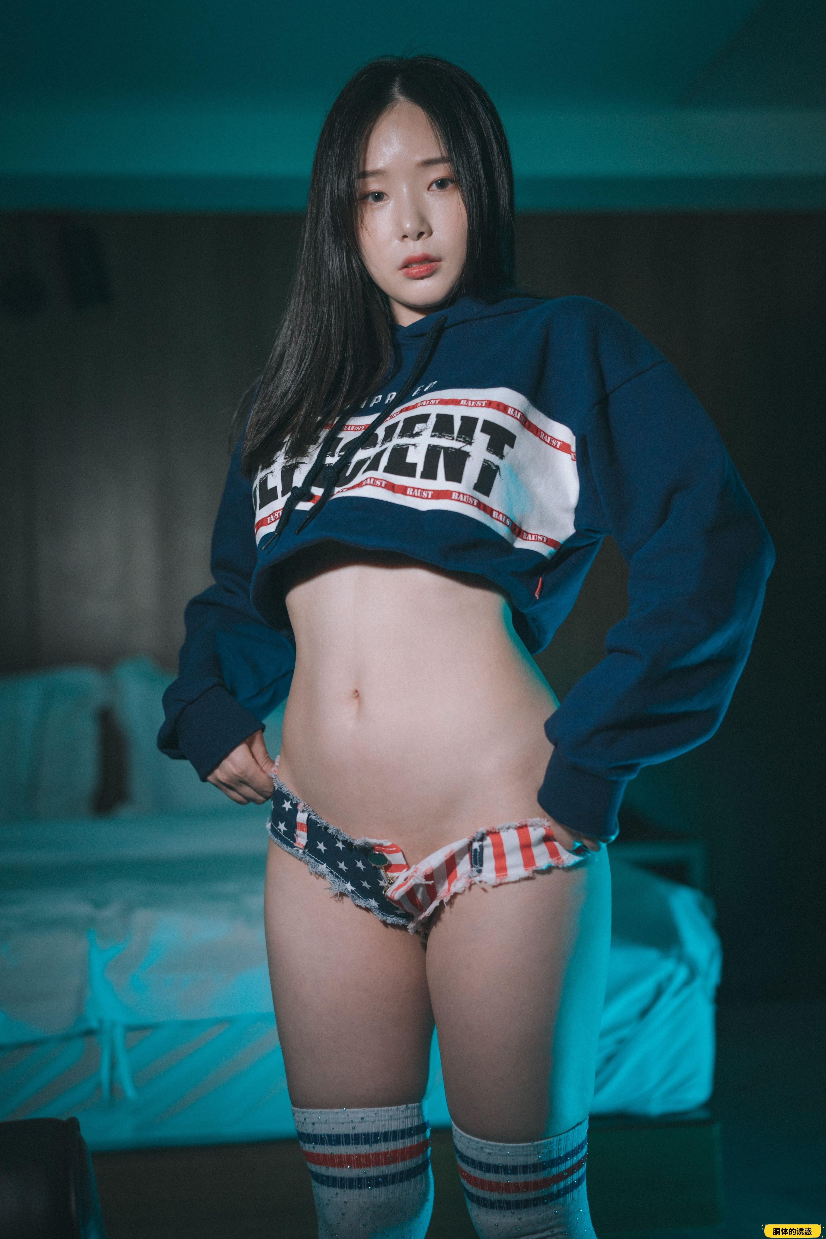 DJAWA Photo - Pia (피아) - The Stars and Stripes