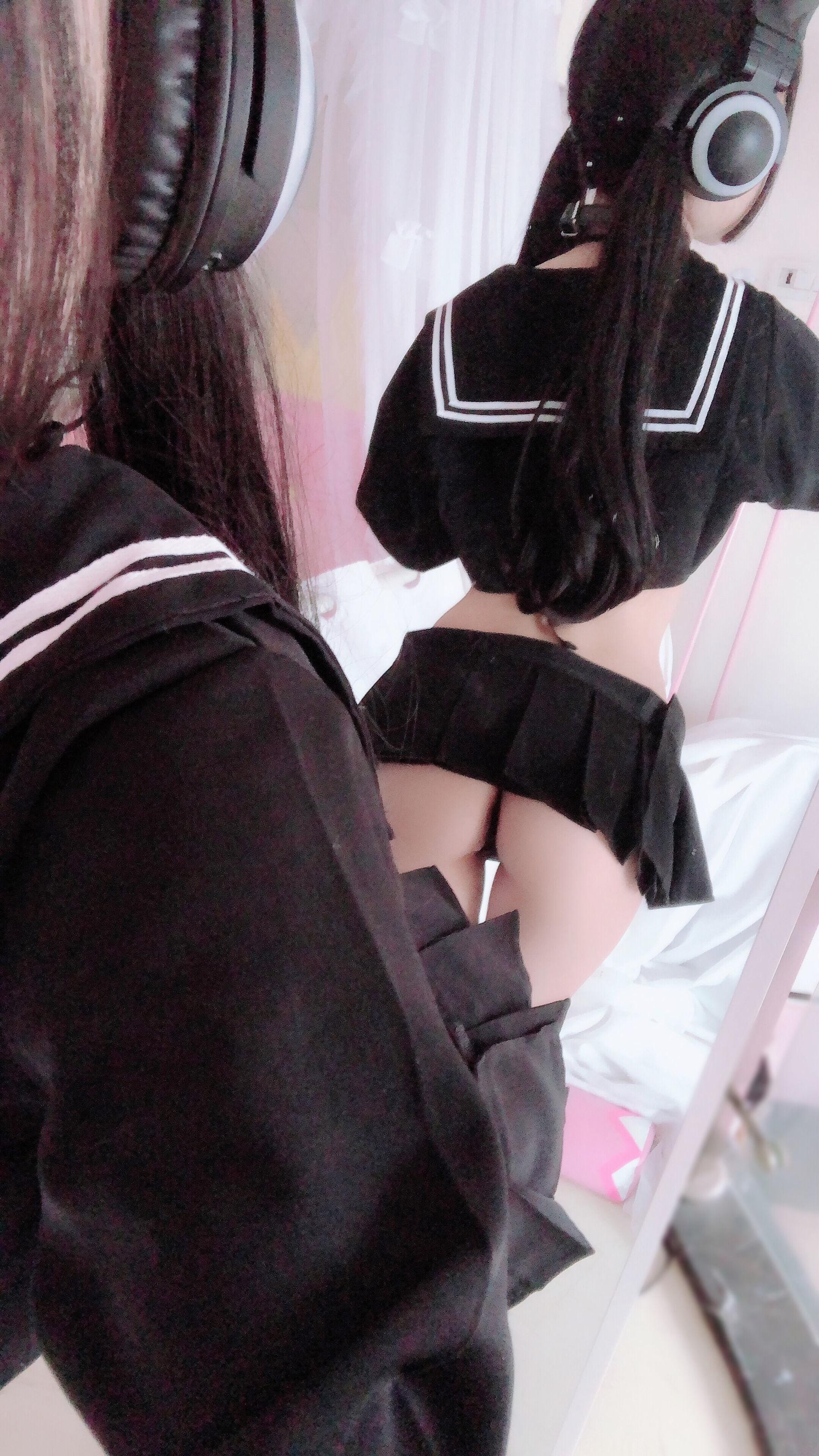 [网红COSER] 桜井宁宁 – 半乳制服 写真集(53)