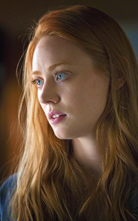 Deborah Ann Woll 2CSzZzFc_o