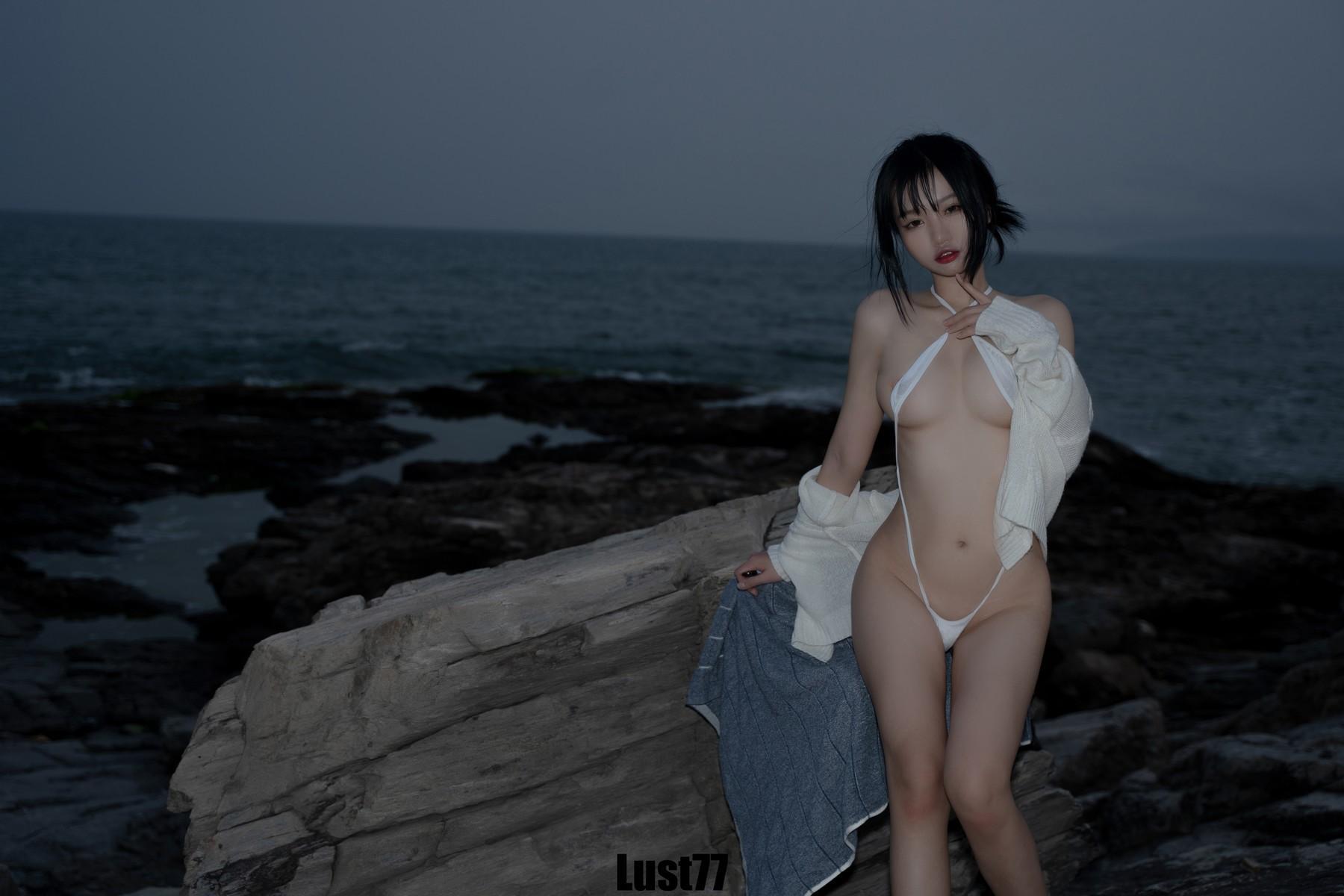 Cosplay 柒柒要乖哦 礁石海岸(37)