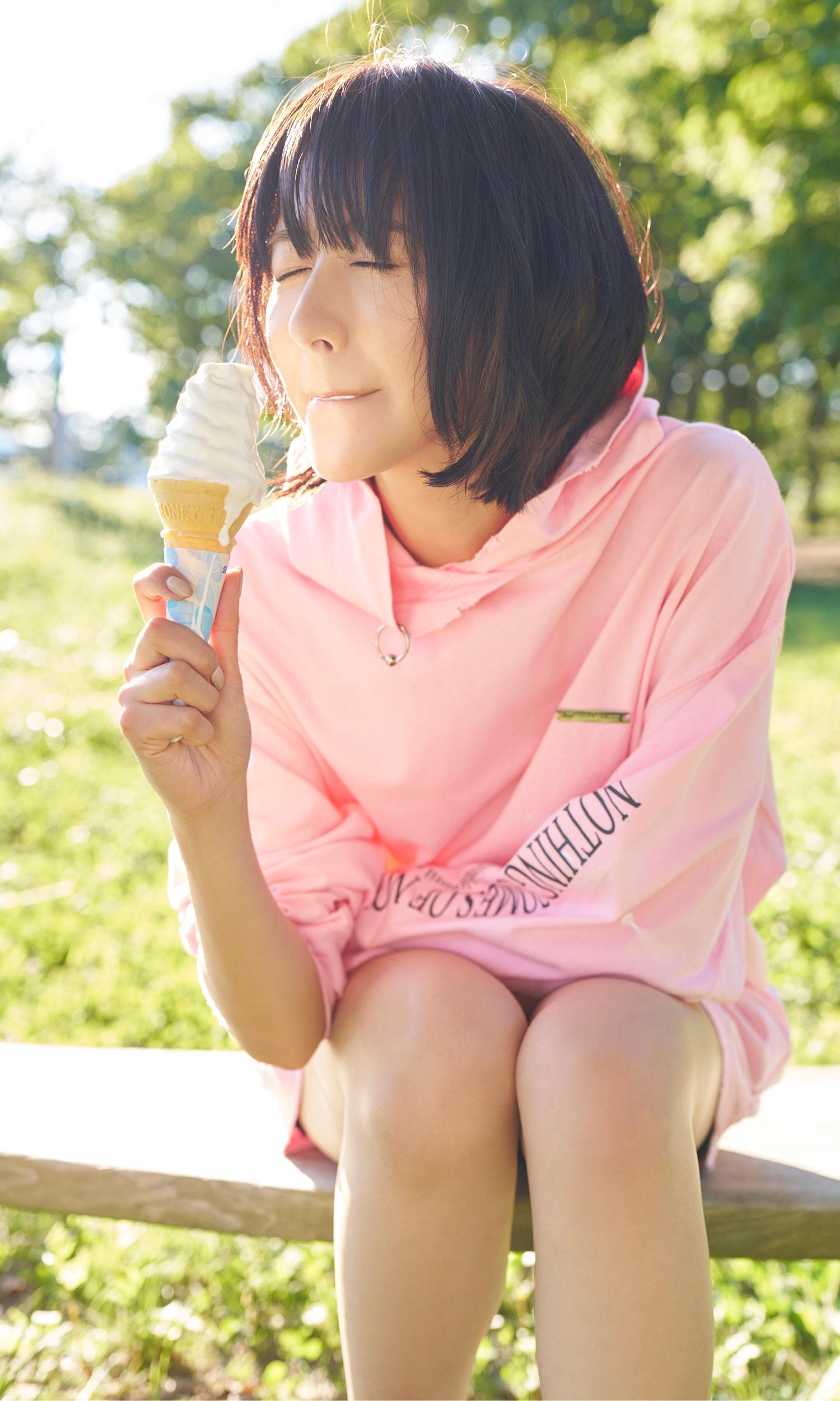 Mizuho Habu 土生瑞穂, デジタル写真集 「New World」 Set.02(9)