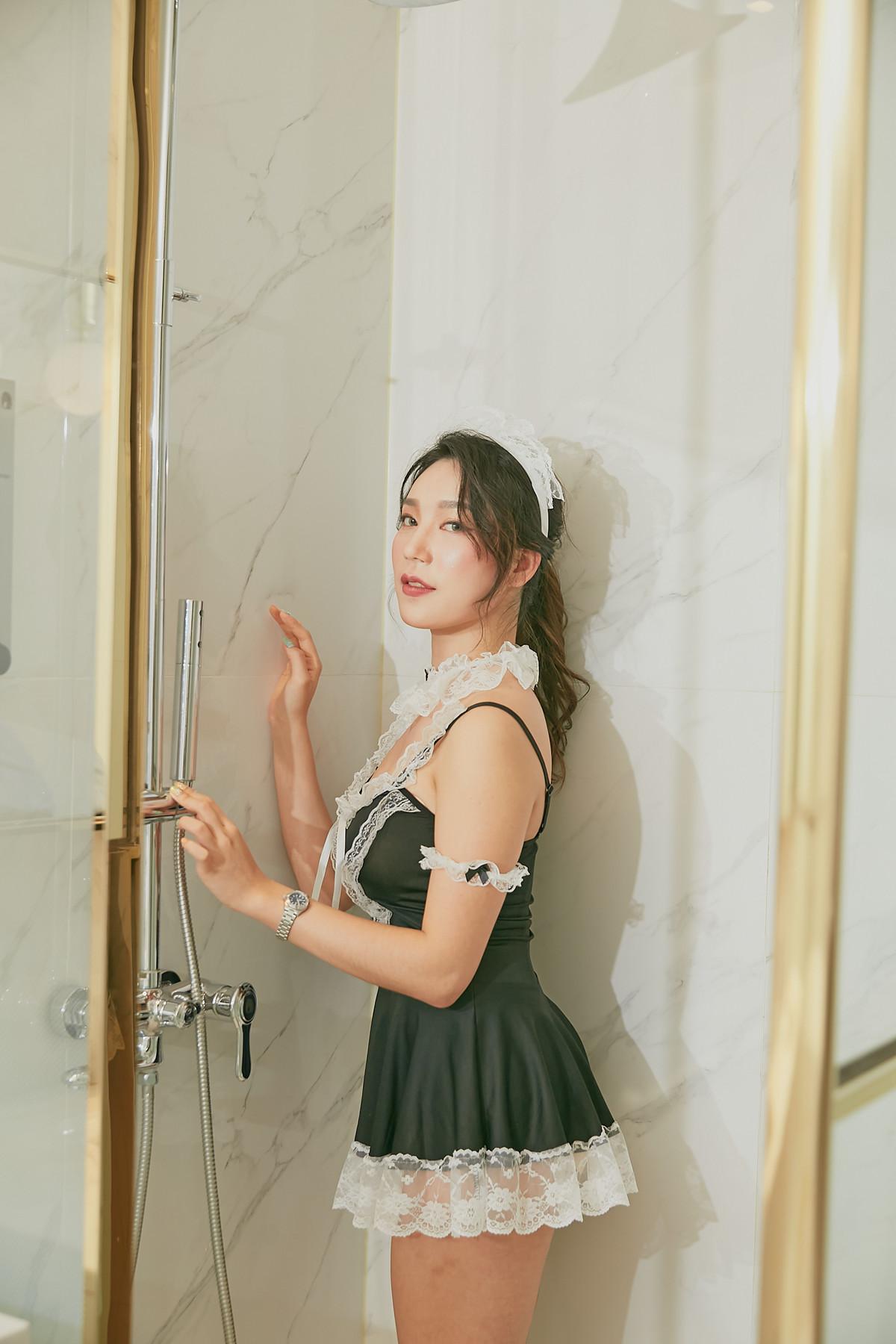 MINI 미니, Photobook #6 Your Maid(24)