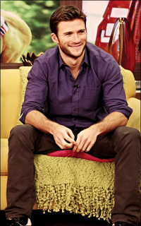 Scott Eastwood DceA2Wpu_o