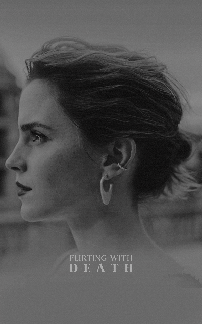 Emma Watson 4fYEVJTg_o