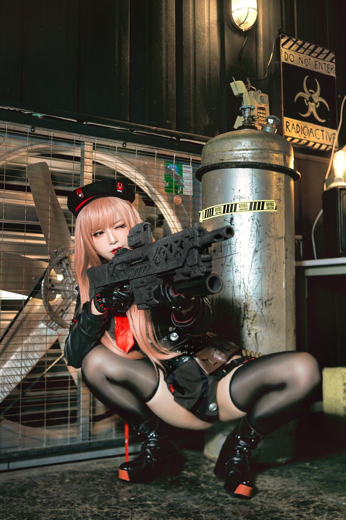 Cosplay 半半子Banbanko NIKKE 拉毗(15)