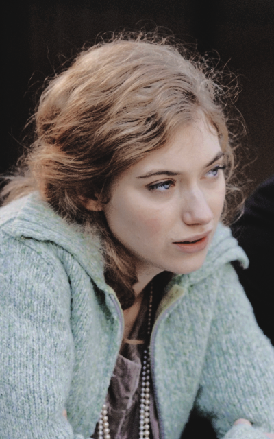 Imogen Poots OpaRwYTk_o