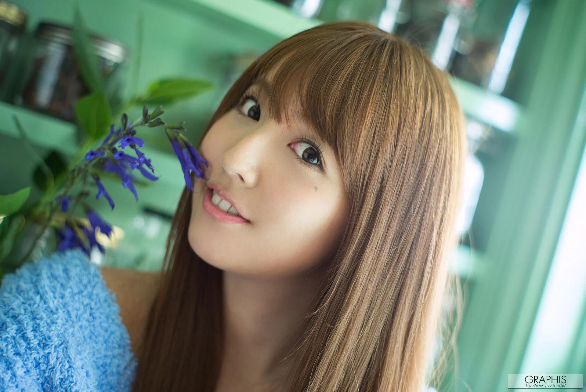 Yua Mikami 三上悠亜, [Graphis] Gals ‘Divine Sprout’ VOL.02 (38P)(2)