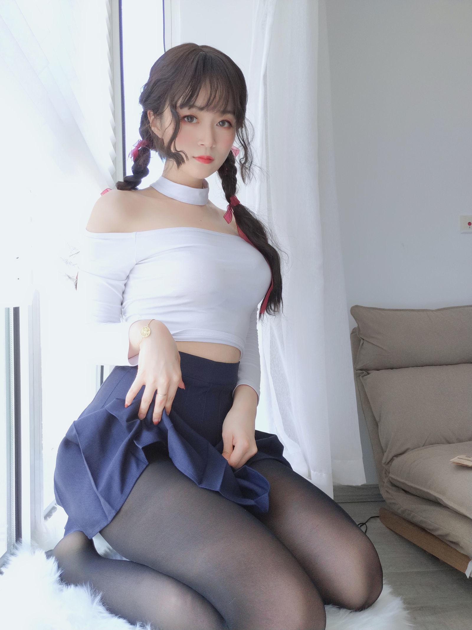 COSER白银81《邻家大姐姐的黑丝2》 [COSPLAY少女] 写真集(7)