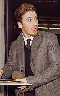 Garrett Hedlund YJkNs3bf_o