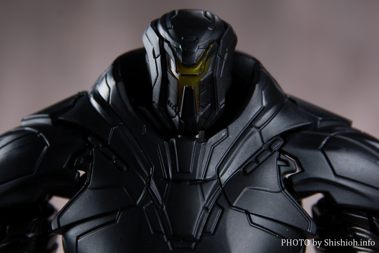 Pacific Rim : Uprising - Robot Spirits - Side Jaeger - Obsidian Fury (Bandai) - Page 2 R0FeDlfe_o