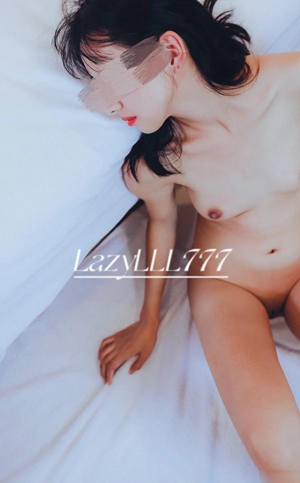 摄影师@LazyLLL777出品镜头下的美女尺度合集4(13)