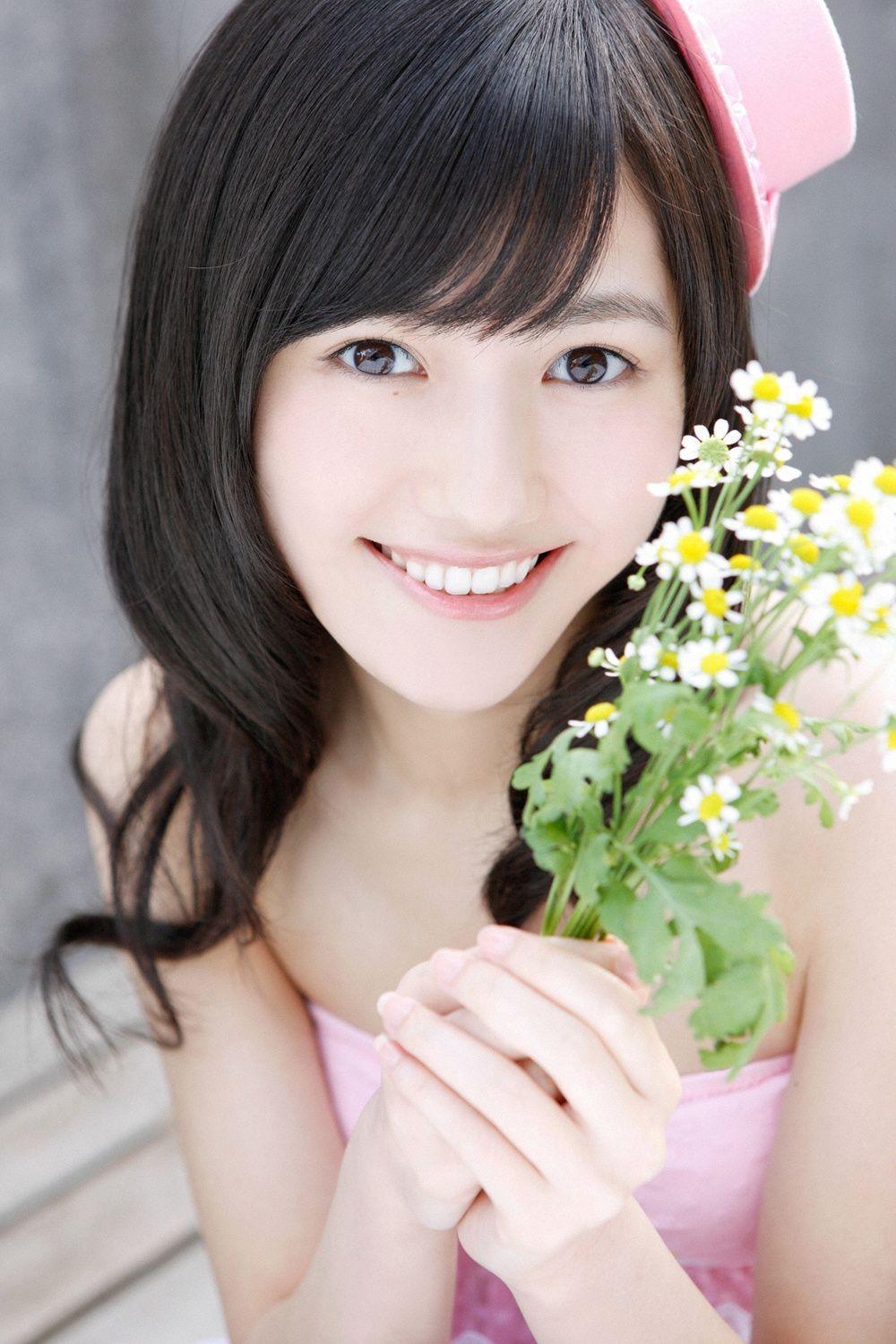 渡辺麻友《AKB48 モフモフまゆゆ》写真集 [YS Web] Vol.531(44)