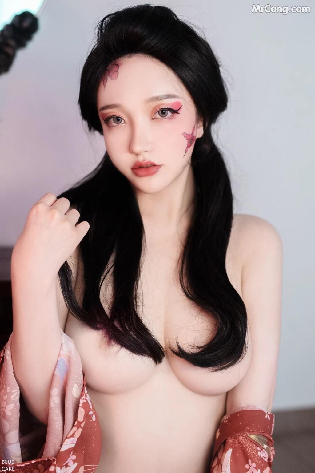 [BLUECAKE] Son Ye-Eun (손예은): RED ONI (105 photos)