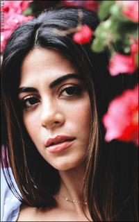 Emeraude Toubia V8FKaYUD_o