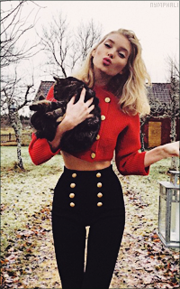 avatars elsa hosk (SVP) UYu0xOl5_o