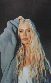 blondynka - Christina Aguilera LTZDmH4B_o