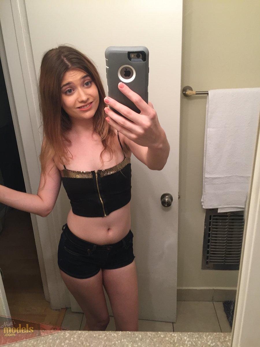 Petite teen Ariel Mc Gwire makes her nude modeling debut in bathroom selfies(2)