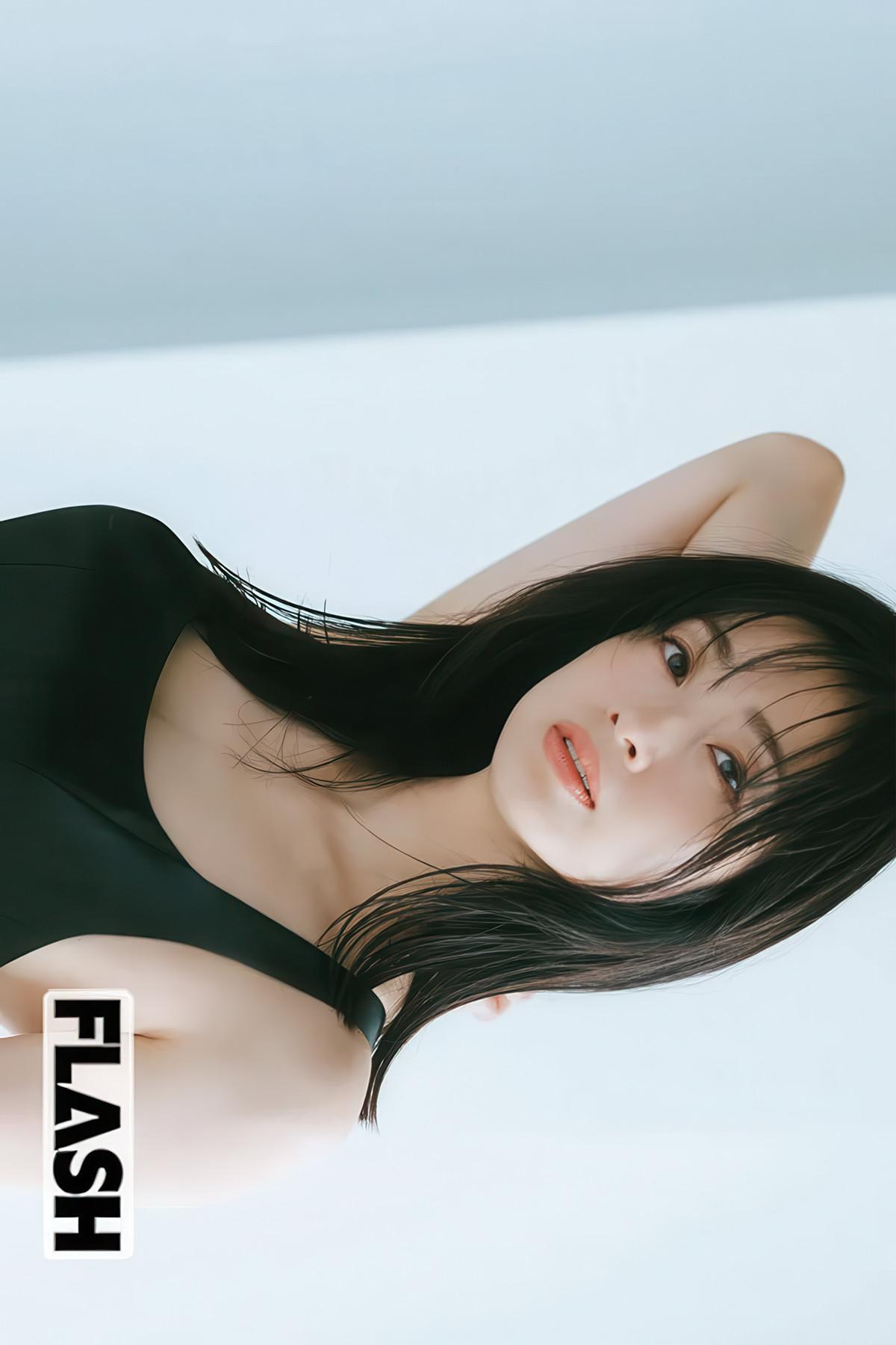 Aya Ueto 上戸彩, FLASH 2025.07.08 (フラッシュ 2025年7月8日号)(20)