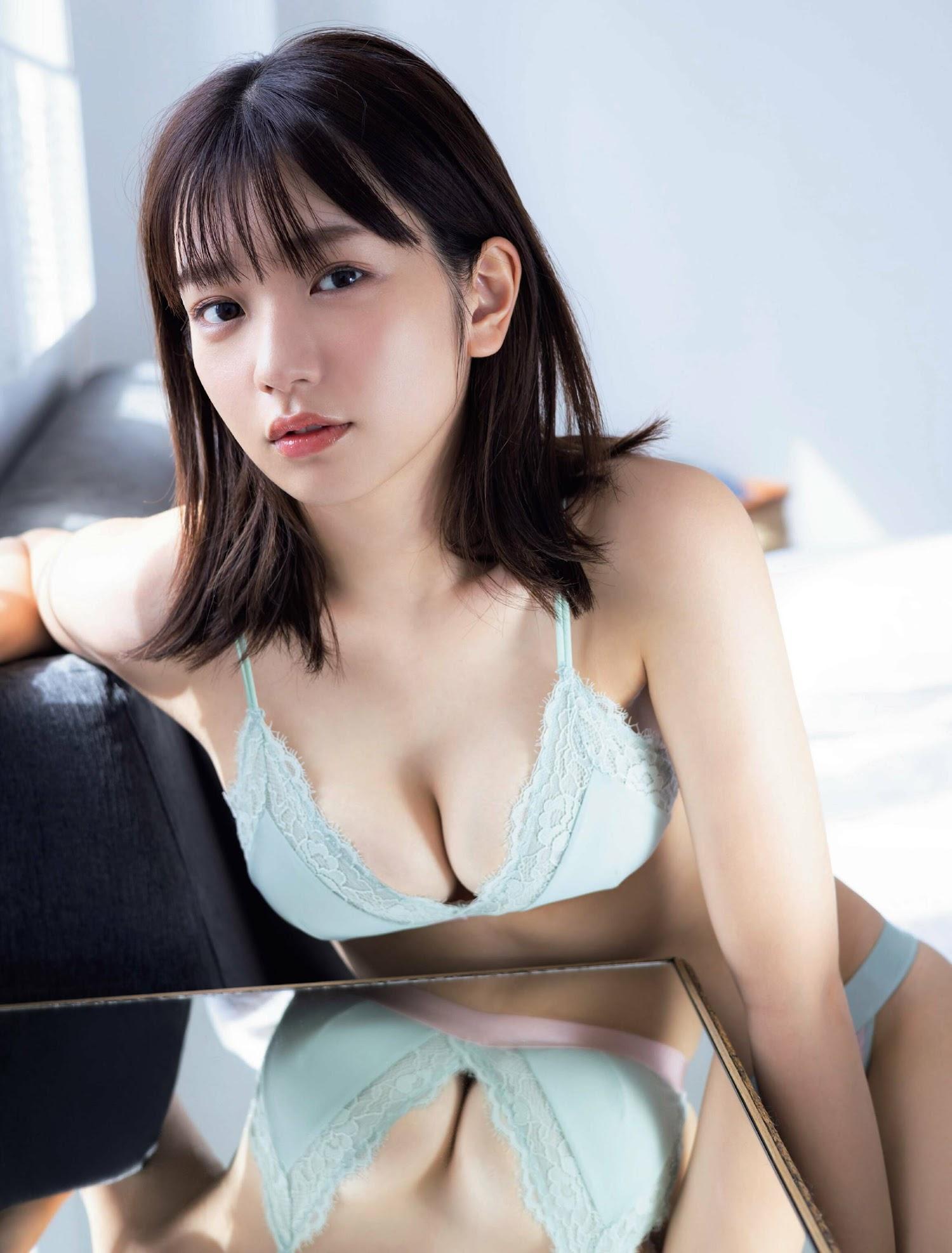 Midori Nagatsuki 長月翠, FRIDAY 2023.04.14 (フライデー 2023年4月14日号)(3)