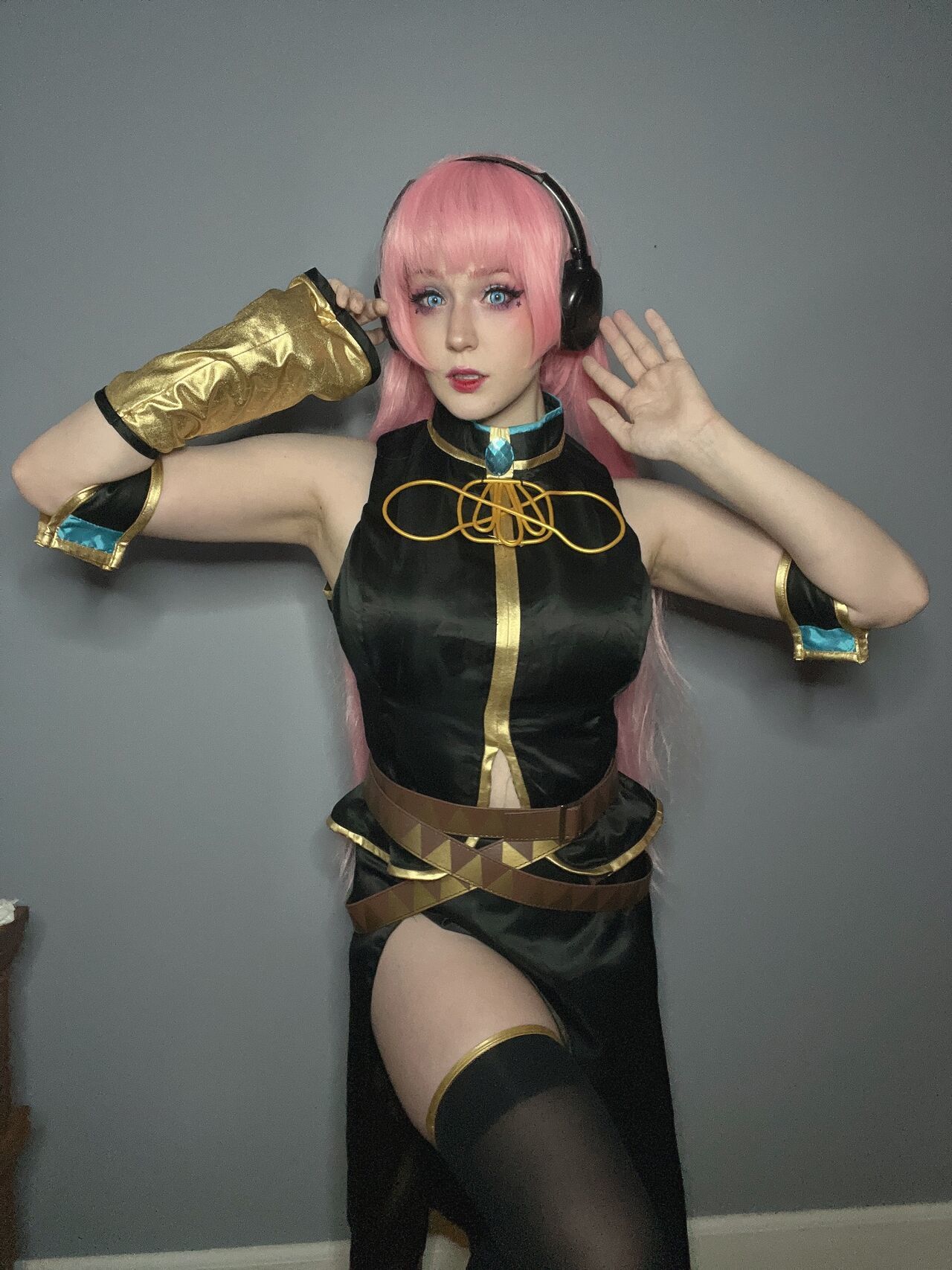 Satin Stars - Luka Megurine