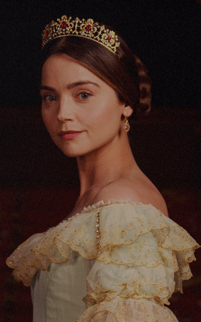 Jenna Coleman D3SjNb5N_o