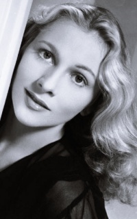 Joan Fontaine C7Fb23zO_o