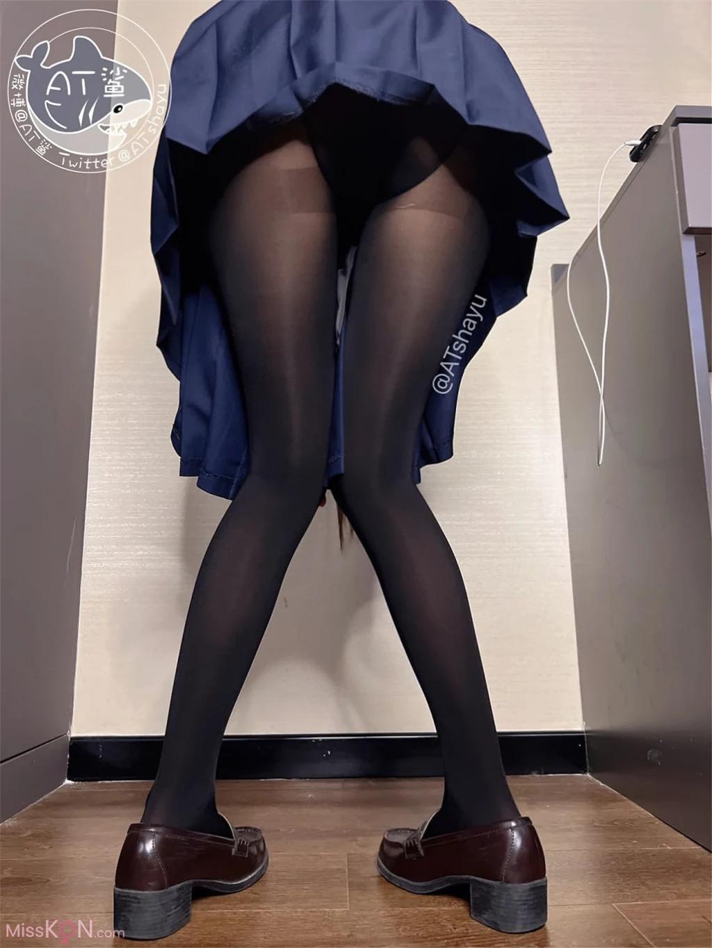 Coser@AT鲨: JK黑丝 (41 photos)(35)