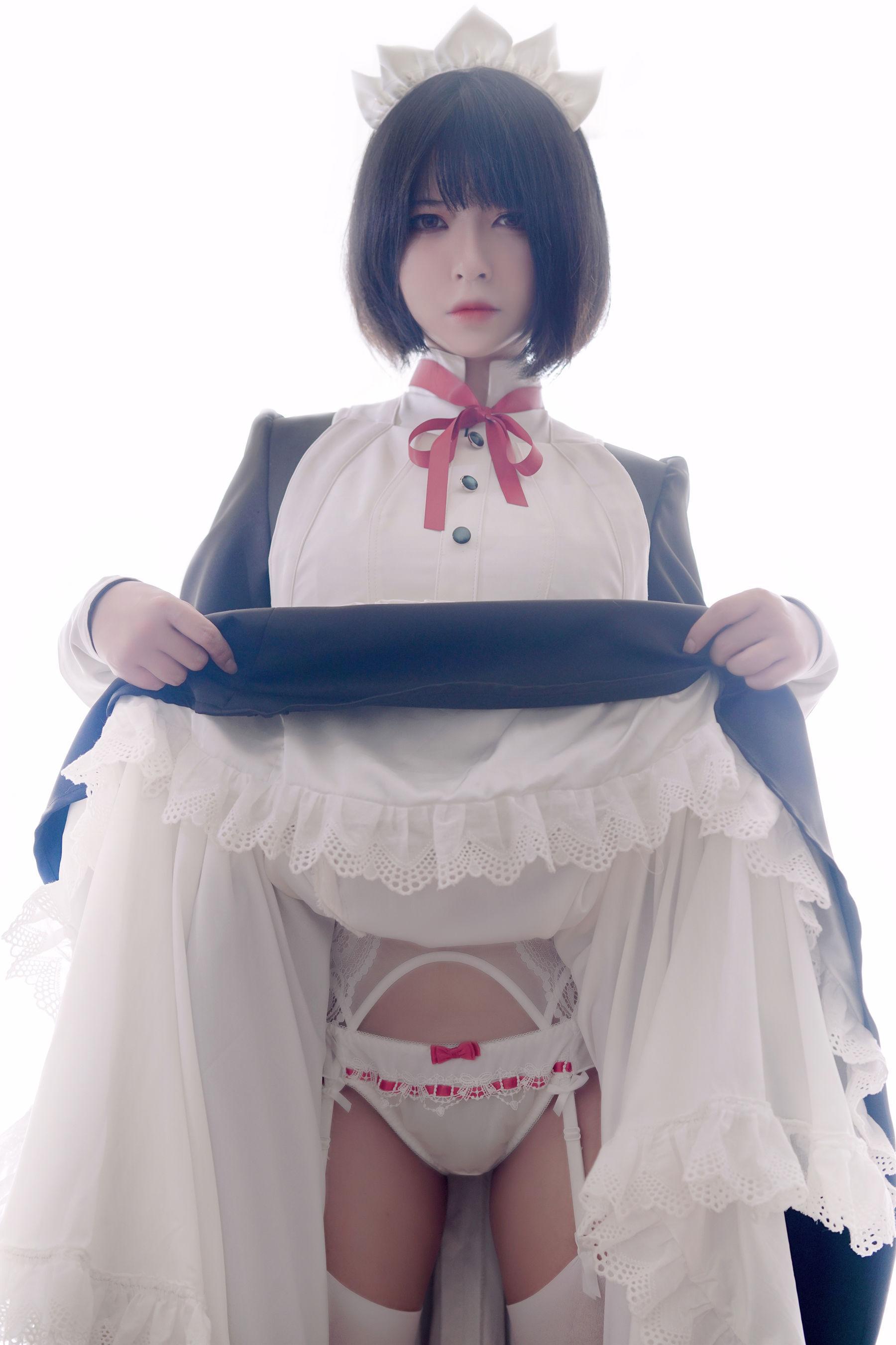 [美女Coser] 半半子 《 嫌パン メイド》 写真集(46)