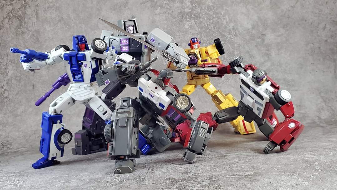 [DX9toys] Produit Tiers - Jouet Attila (D13 à D17) - aka Menasor/Menaseur (Stunticons) - Page 6 FmFQxYB7_o