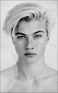 Lucky Blue Smith E11QifHE_o