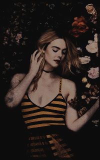 Elle Fanning KxYWv78G_o