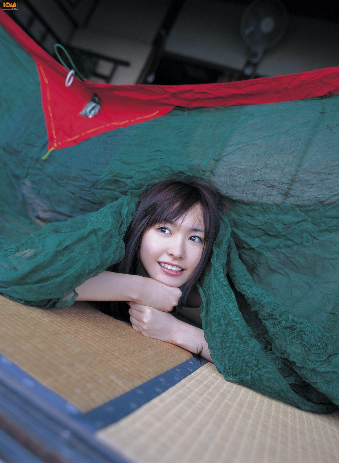 [Bomb.TV] 2006年07月刊 Yui Aragaki 新垣結衣/新垣结衣 写真集(76)