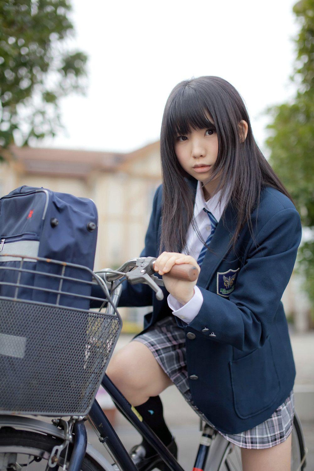 Enako(えなこ) [Ena Sotsu] School Girl (女子校生) 写真集(83)