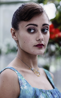 Ella Purnell A86PVb8h_o