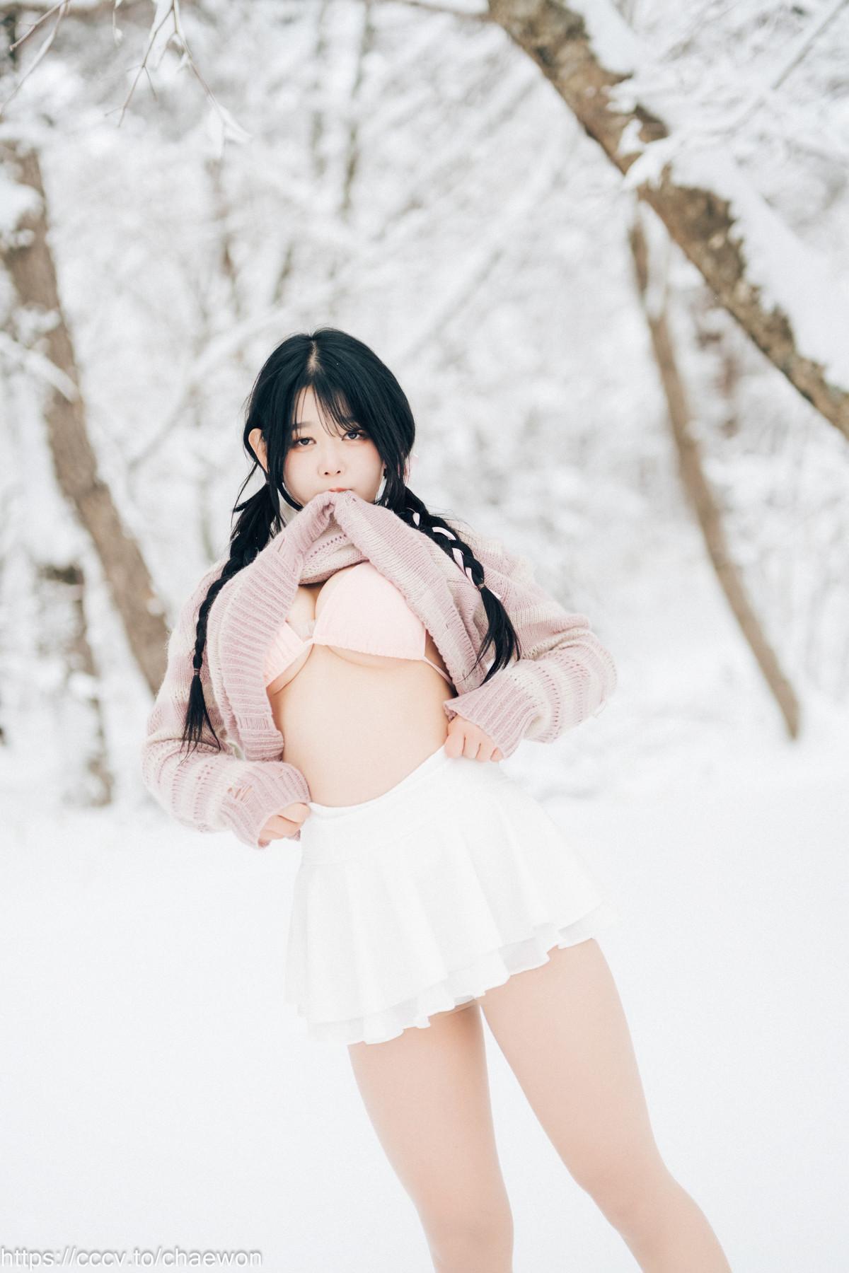 ZIA.Kwon 권지아, [Loozy] Snow Girl Set.01(42)