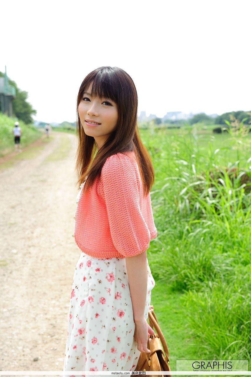 [日本Graphis写真] Gals No.258 Mana Haruka 美真菜/遥真菜 《First Love》(1)