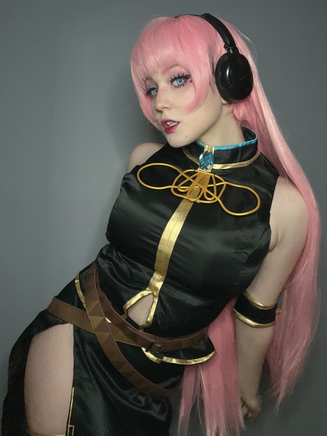 Satin Stars - Luka Megurine