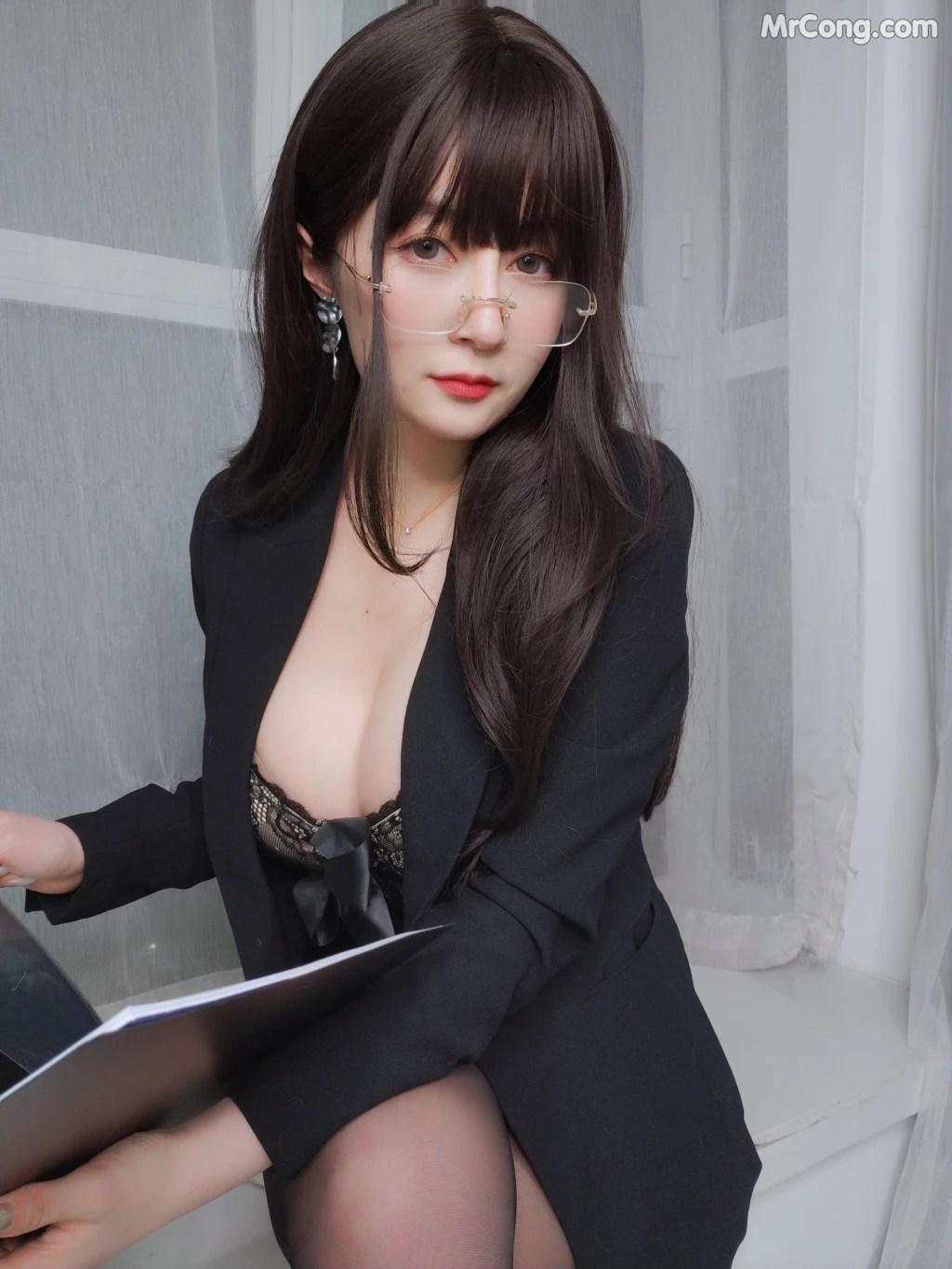 Coser@白银81 Vol.105: [Patreon] Oct 2022 (210 photos )(124)