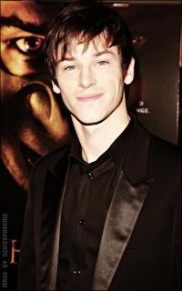 Gaspard Ulliel Bih6336i_o