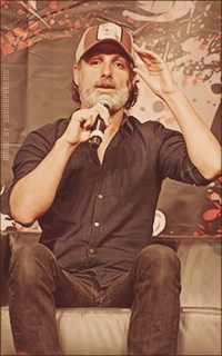 Andrew Lincoln - Page 2 Zk92tALD_o