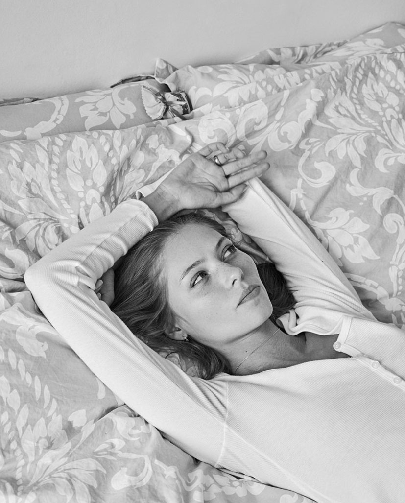 В постели с Викой Фалилеевой / Vika Falileeva by Anvar Norov В постели с Викой Фалилеевой / Vika Falileeva-Leonard by Anvar Norov