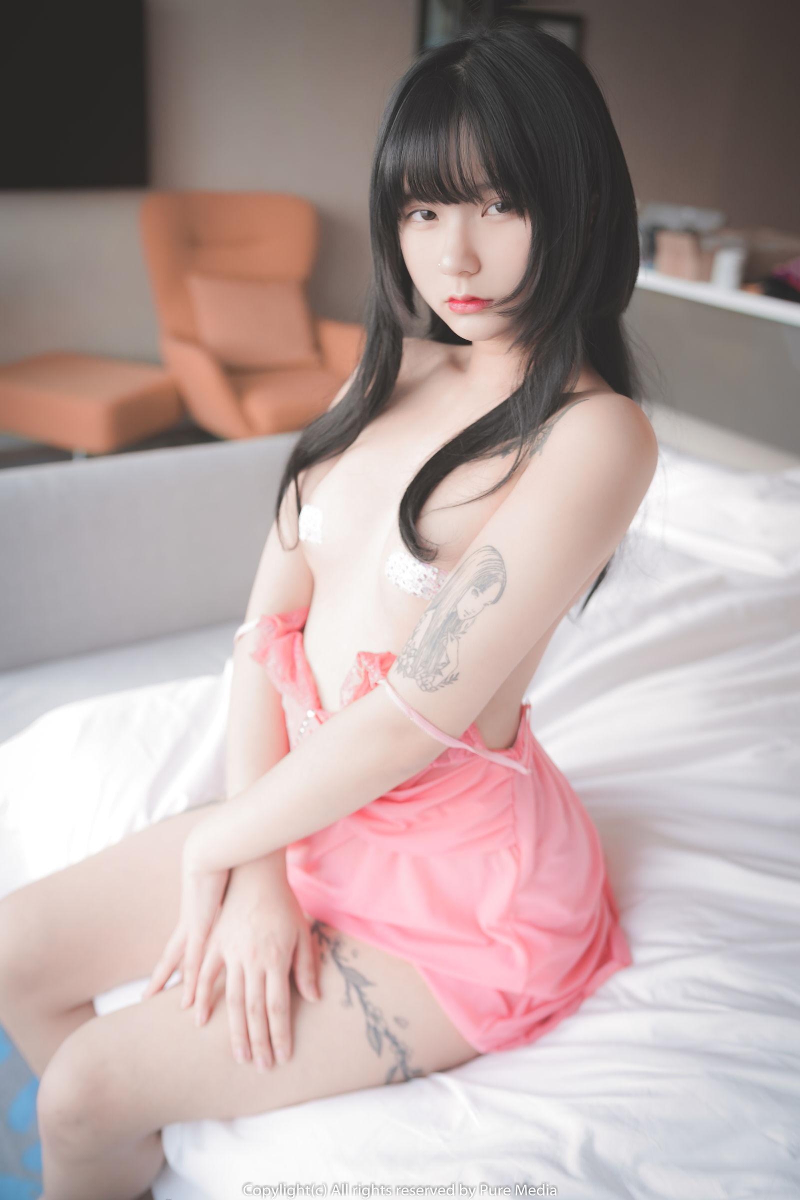 Pure Media Vol. 056 Hizzy(34)