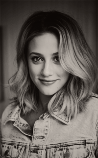 Lili Reinhart LhyG7bb9_o