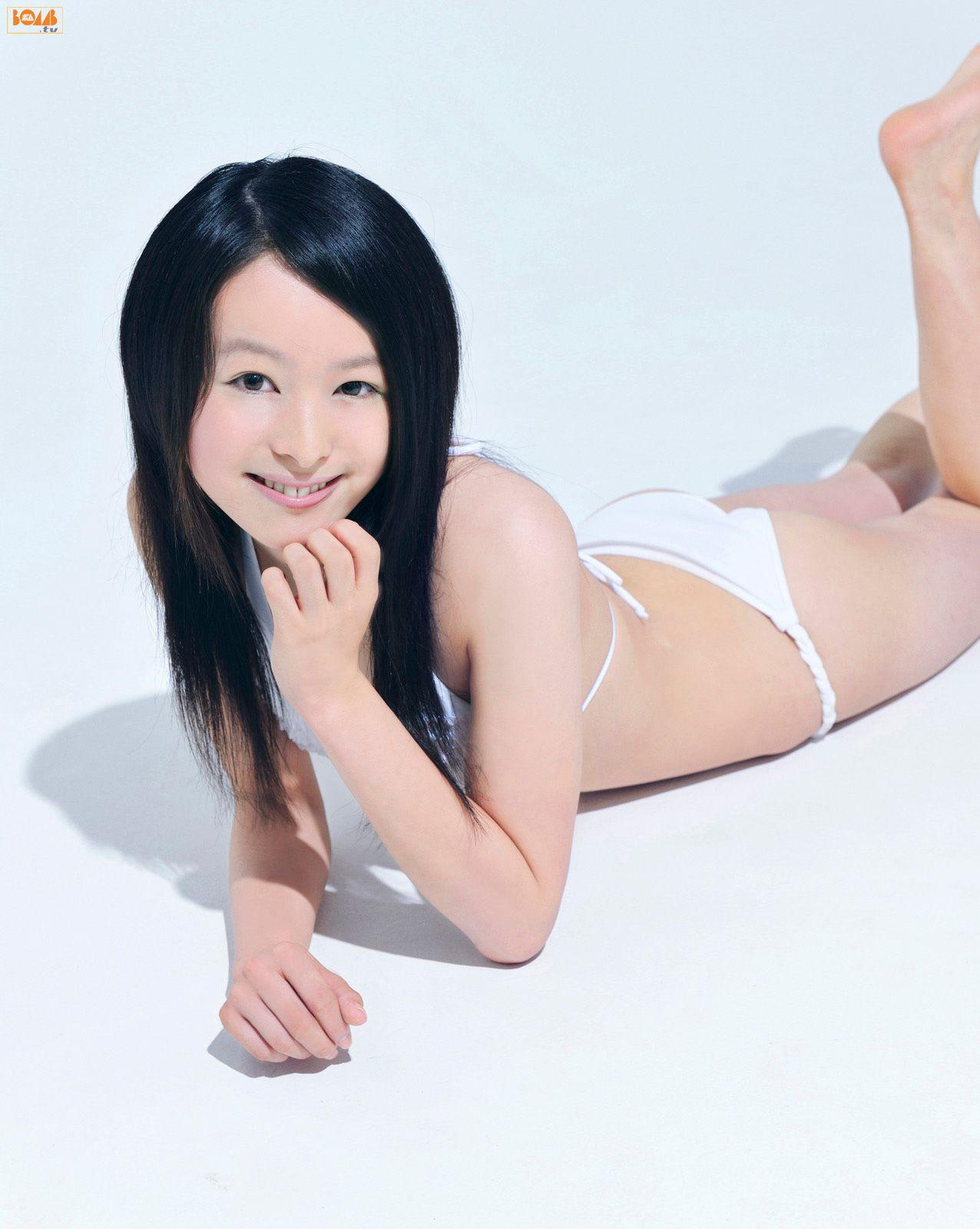 《Next Bikini 次世代ビ♥キ♥ニ》 写真集 [Bomb.TV] 2010年11月刊(27)