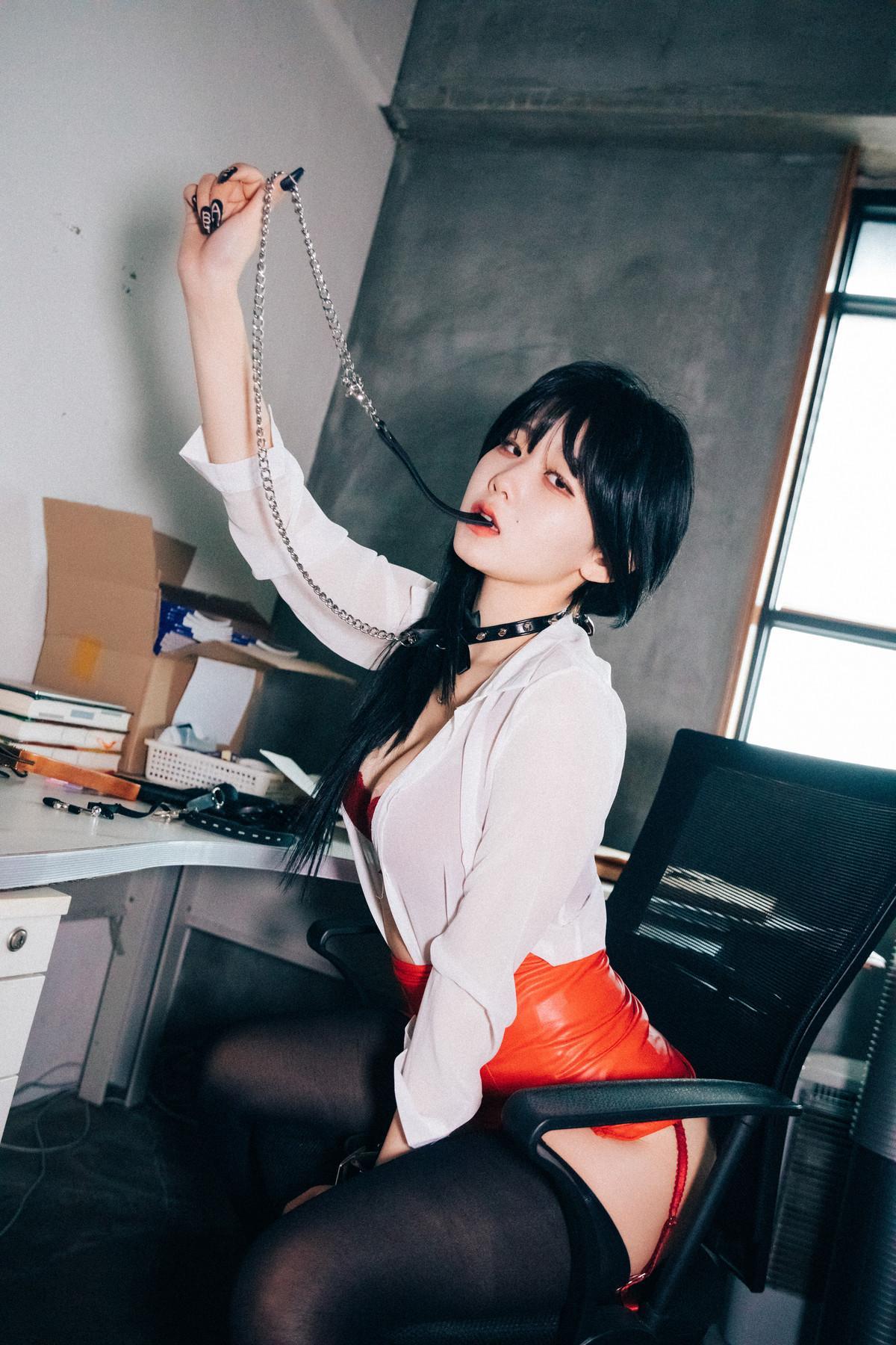 ZIA.Kwon 권지아, Loozy ‘Office Slave’ Set.01(29)